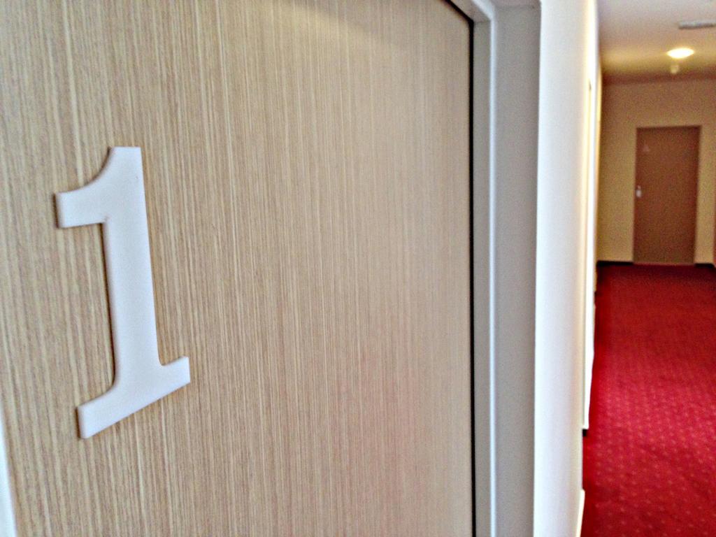Red Carpet Rooms Zagreb Luaran gambar